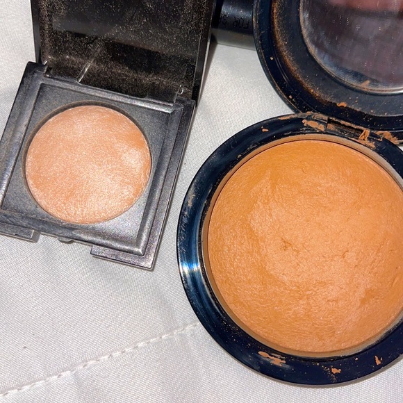 Makeup bundle - Picture 2 of 3